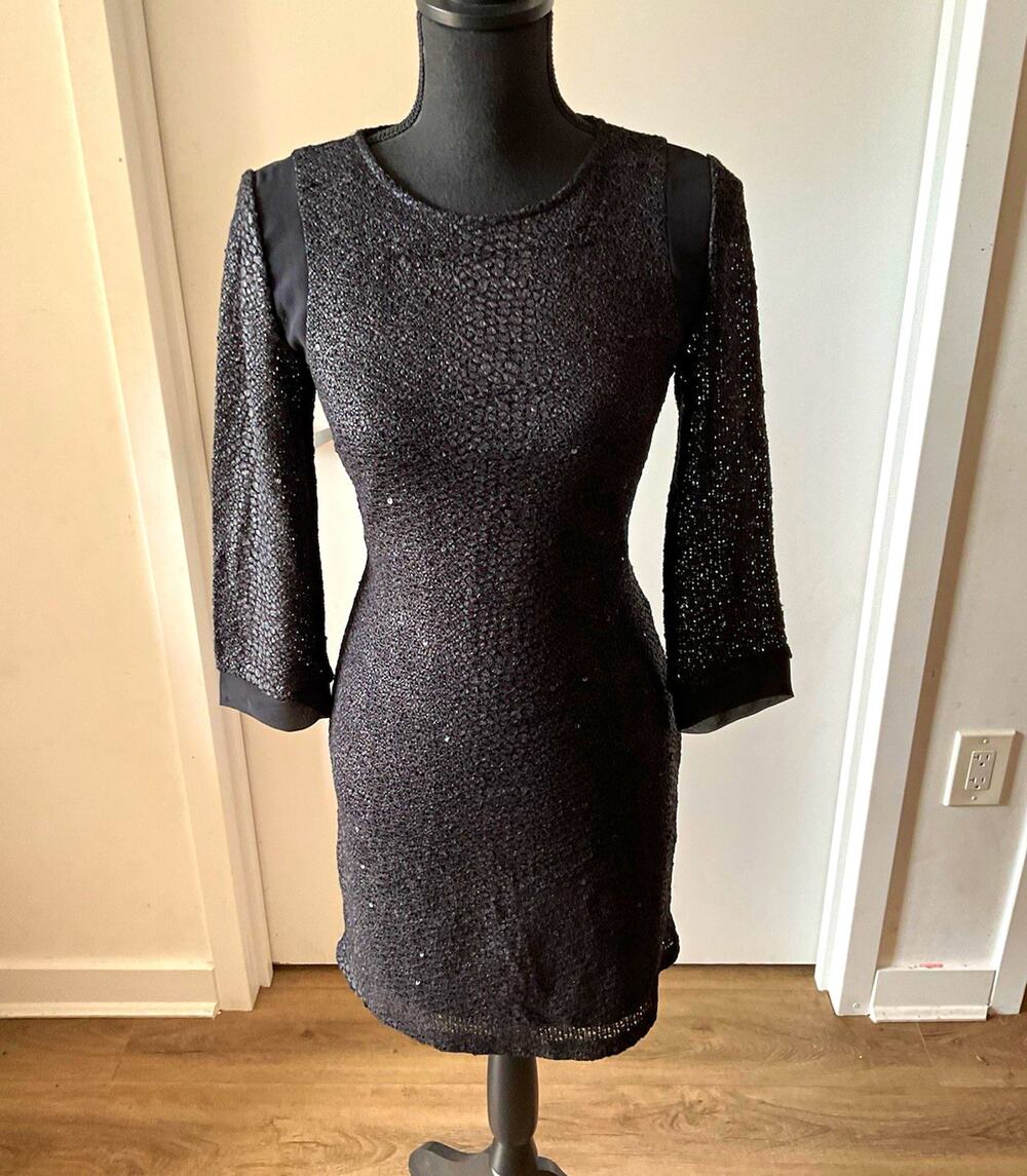 Gianni Bini Black Sequin Lace Sheath Dress 3/4 Sleeve Zip Back Knee Sz 6